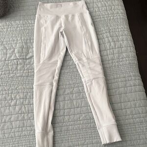 ALO Yoga White Leggings